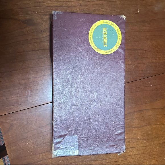 1953 Edition of Scrabble - Missing a few tiles - Picture 7 of 10